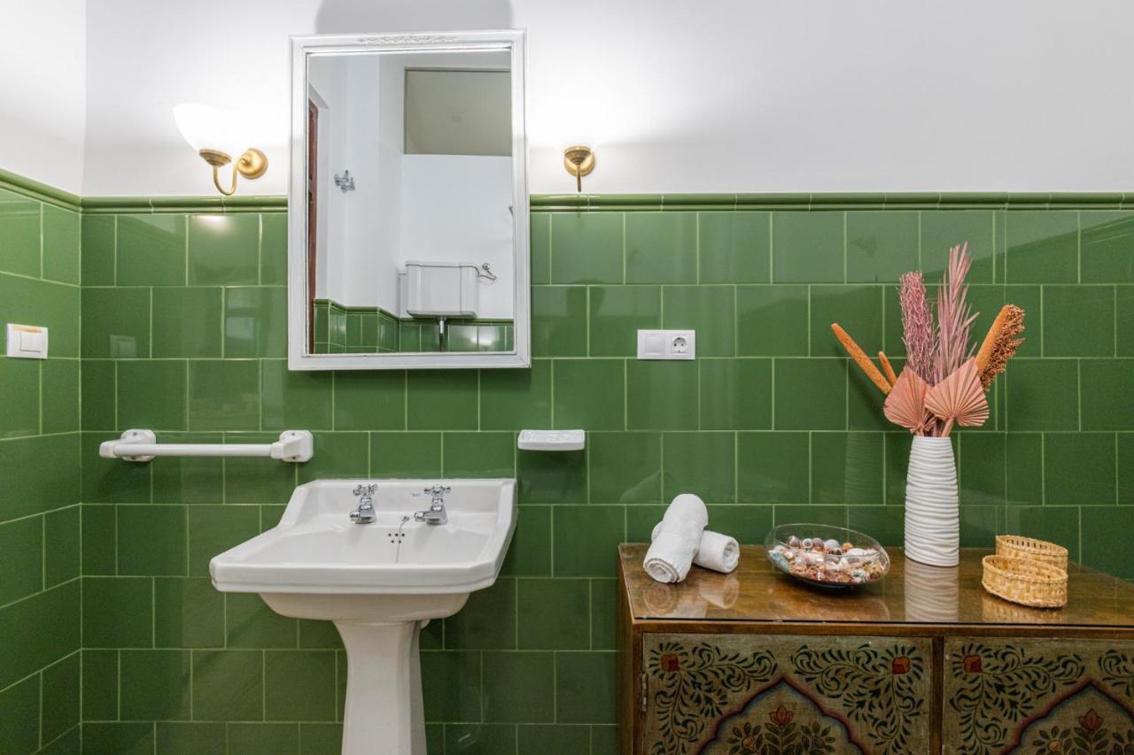 Апартаменты Florit Flats - Traditional House In El Cabanyal Валенсия Экстерьер фото